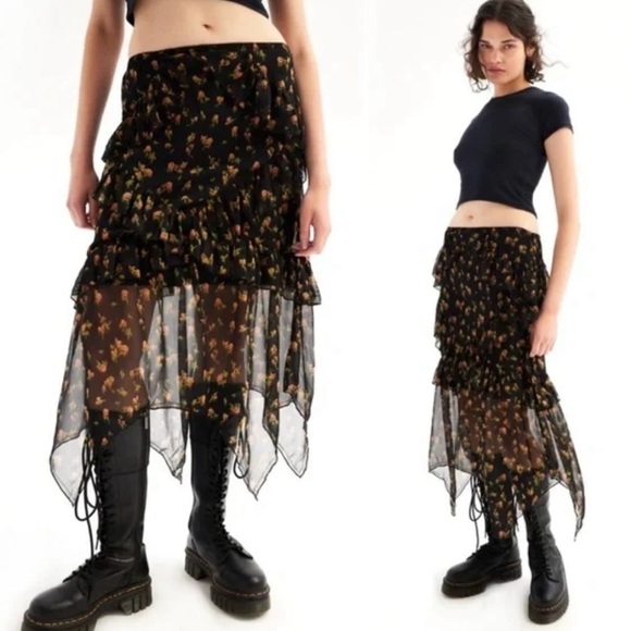 URBAN OUTFITTERS Tuli Ruffle Floral Midi Skirt Layered Mesh Size XS - Picture 1 of 12
